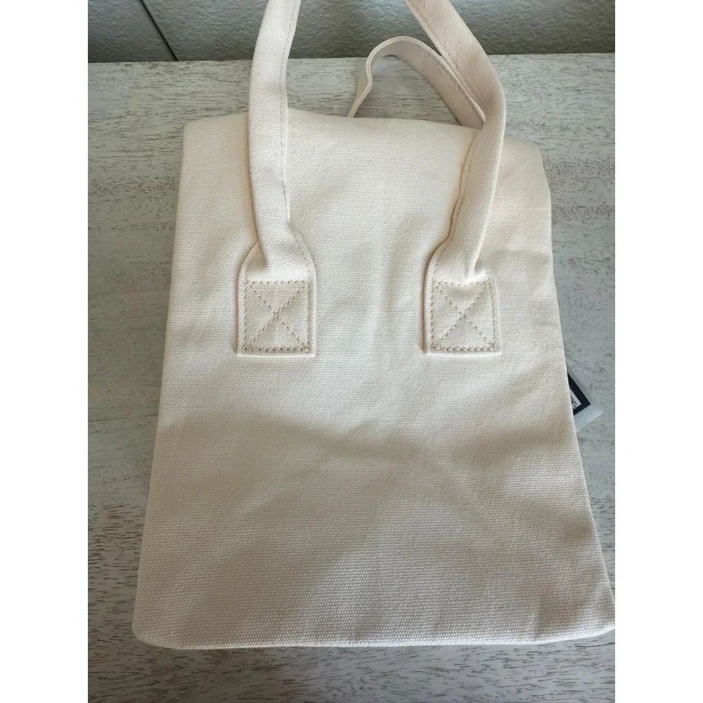 NIB Marc Jacobs Perfect Lunch Tote with Charm - Picture 3 of 8